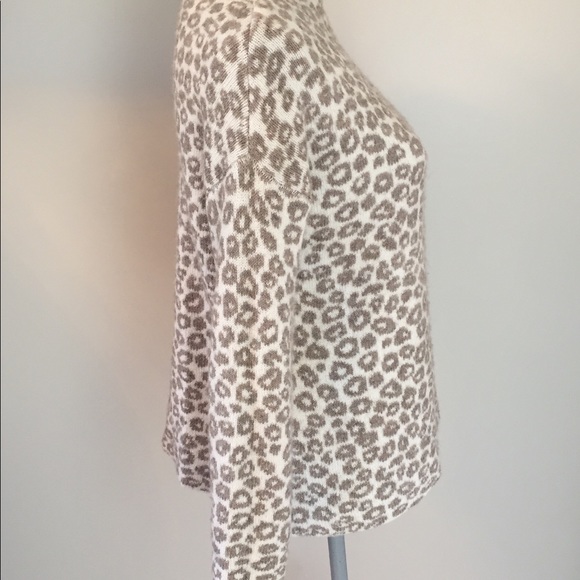 Christian Siriano Leopard Print Sweater - Picture 2 of 8